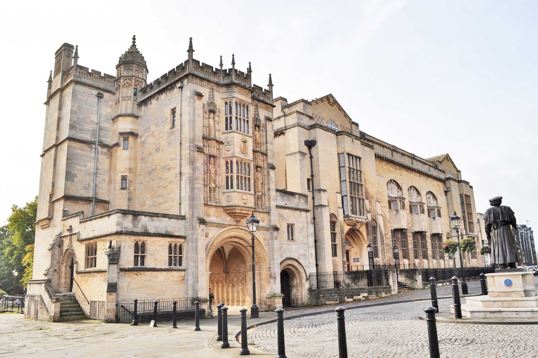mackenzie wheeler are education and listed building architects based in london specialising in restoration and conversion of grade 1 library