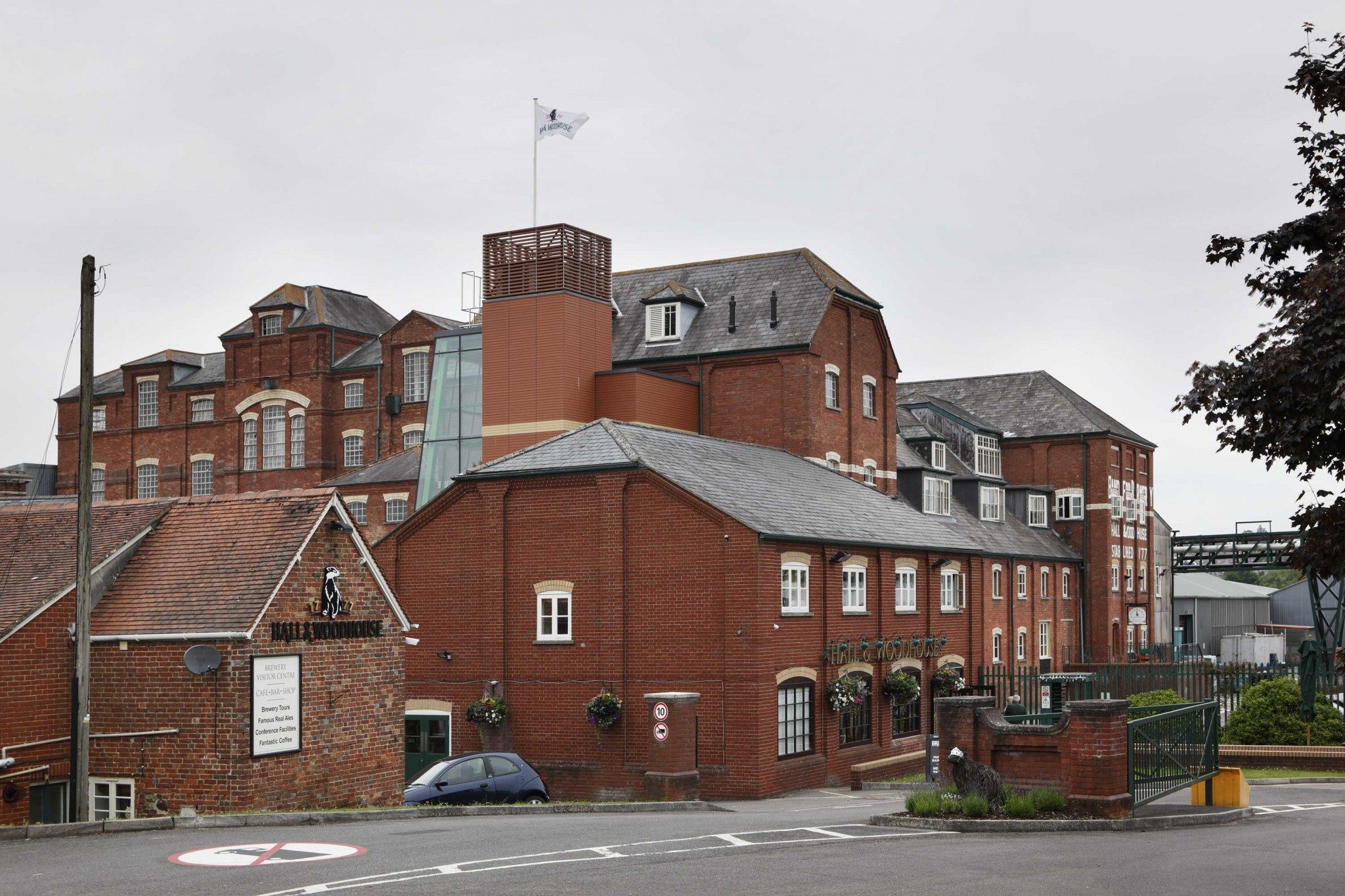 mackenzie wheeler are listed building industrial pub and brewery architects based in shoreditch london specializing in conservation